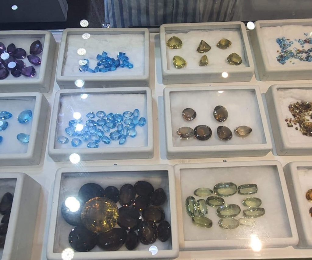 Gem Museums And Shops Kandy